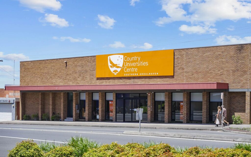 An outside shot of the Southern Shoalhaven Country Universities Centre